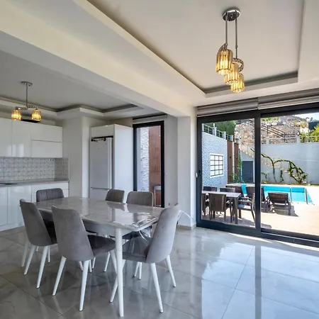 빌라 La Fairy Villas & Bungalows *