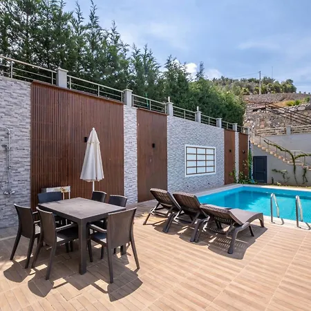 빌라 La Fairy Villas & Bungalows *